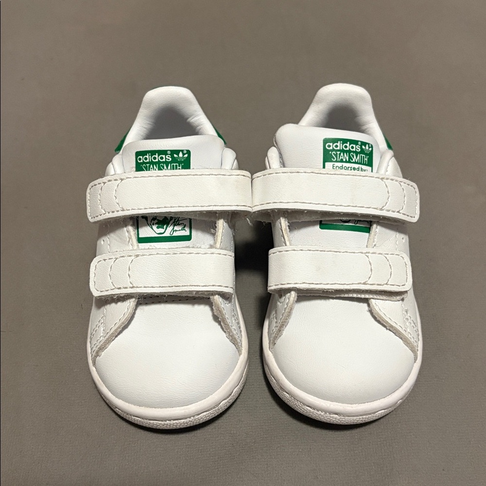 Adidas Stan Smith Comfort Closure White/Green Velcro Sneakers Baby Shoe Size 4K